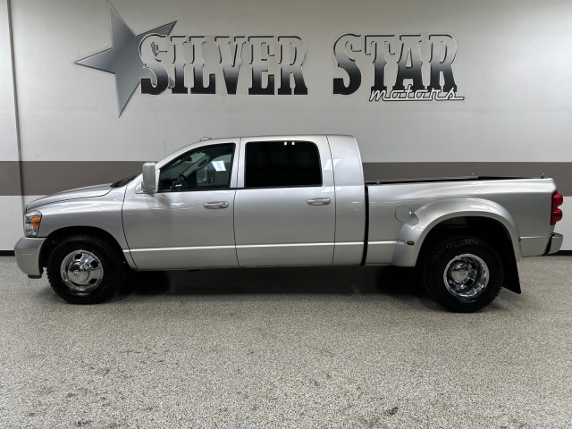 2007 Dodge Ram 3500 SLT DRW RWD Mega Cab 5.9L-Cummins in , 