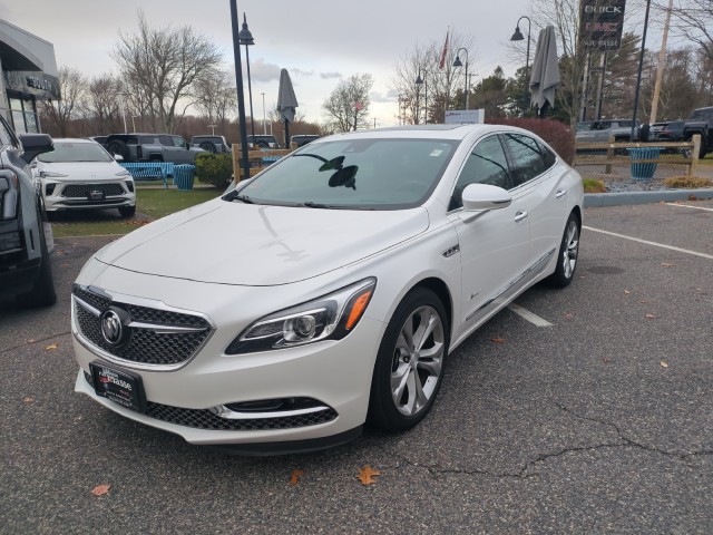 2018 Buick LaCrosse Avenir 4