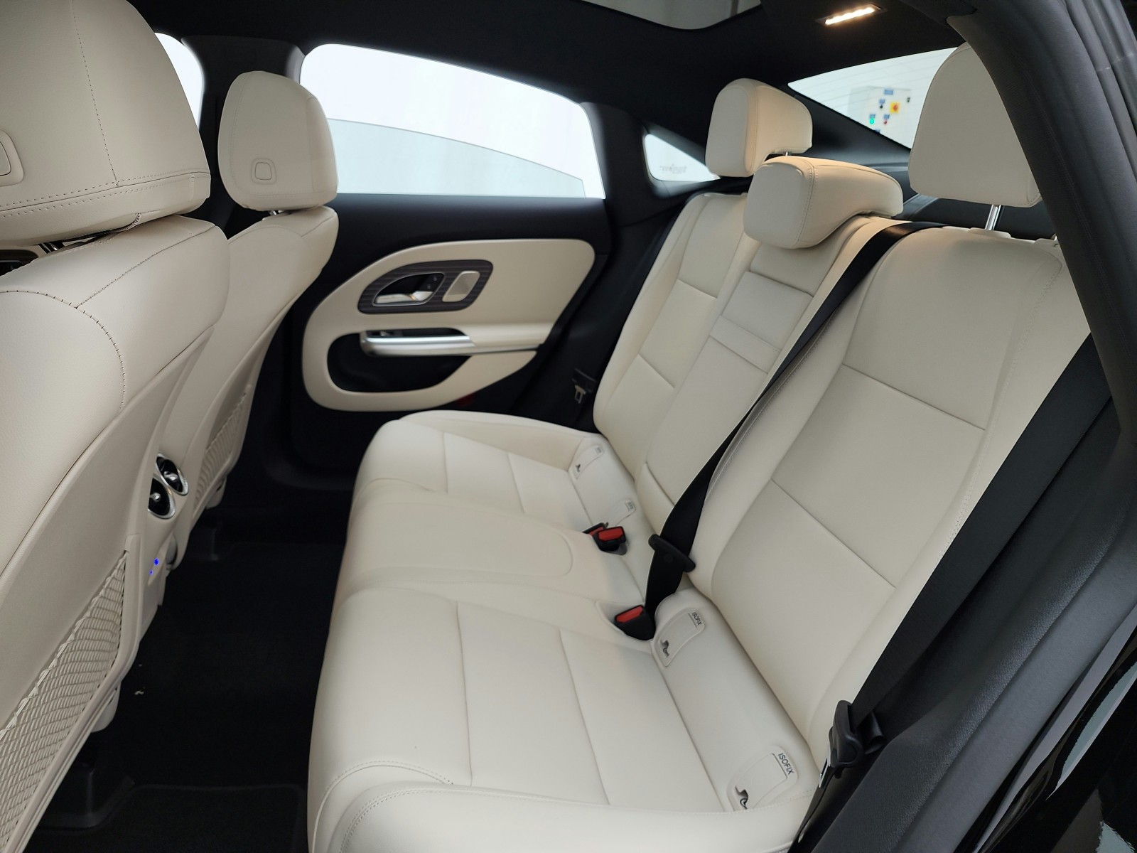 New 2027 Night Black Mercedes-Benz CLA 220 Hybrid FWD image 11