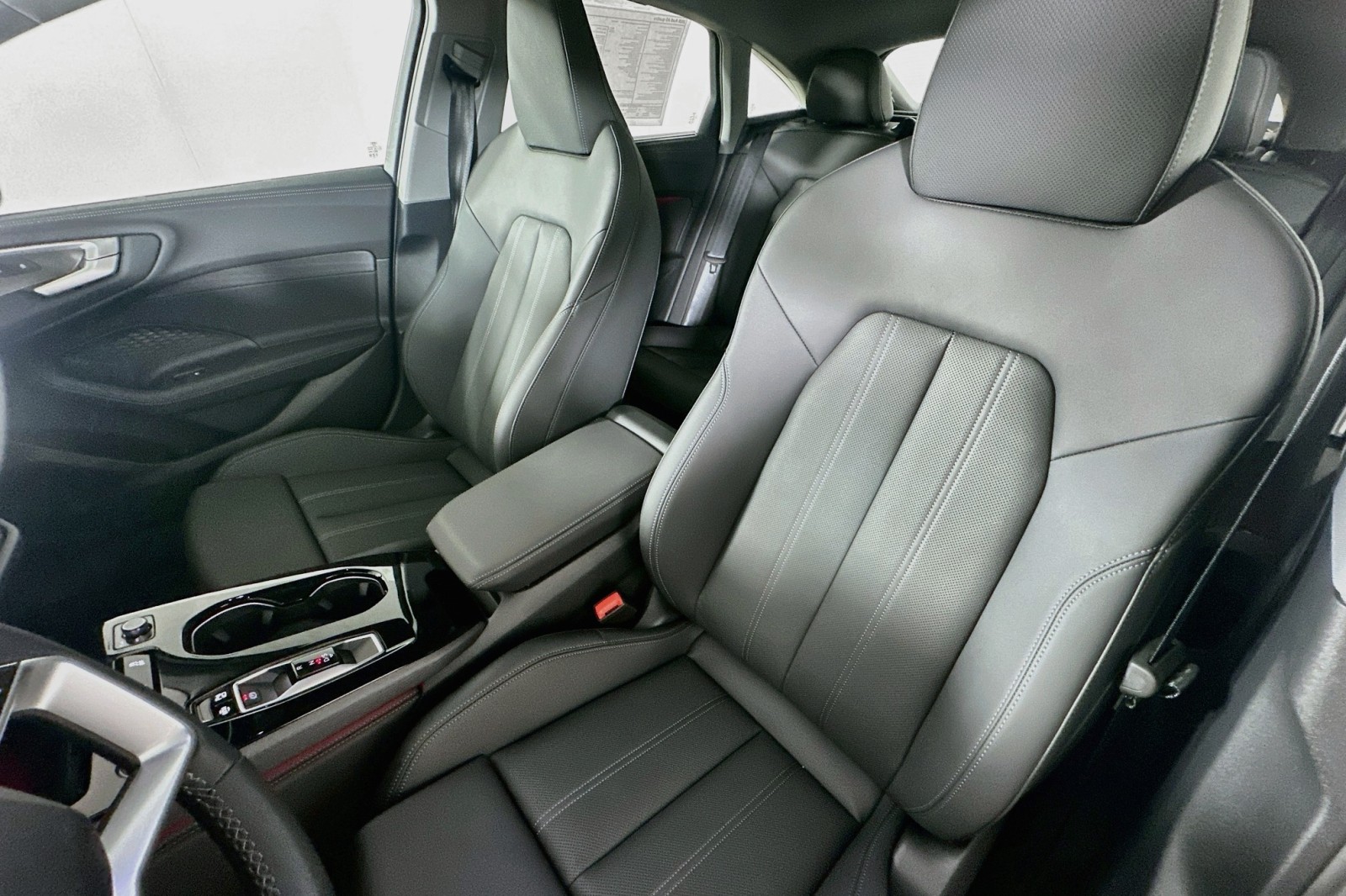 New 2026 Daytona Gray Pearl Effect Audi Premium Plus image 15