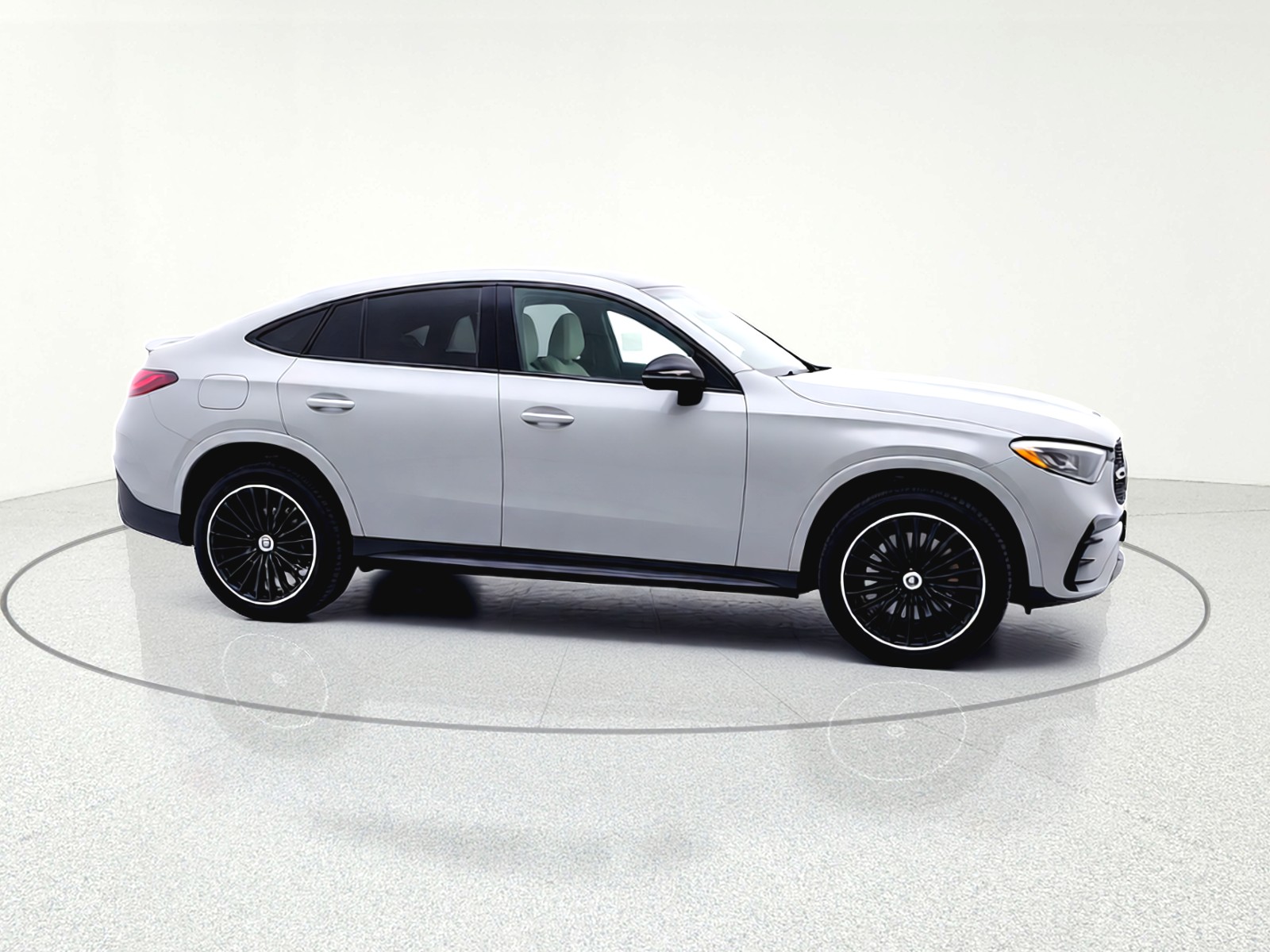 New 2026 MANUFAKTUR Alpine Grey Mercedes-Benz GLC 300 image 10