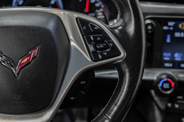 2019 Chevrolet Corvette 2LT 16