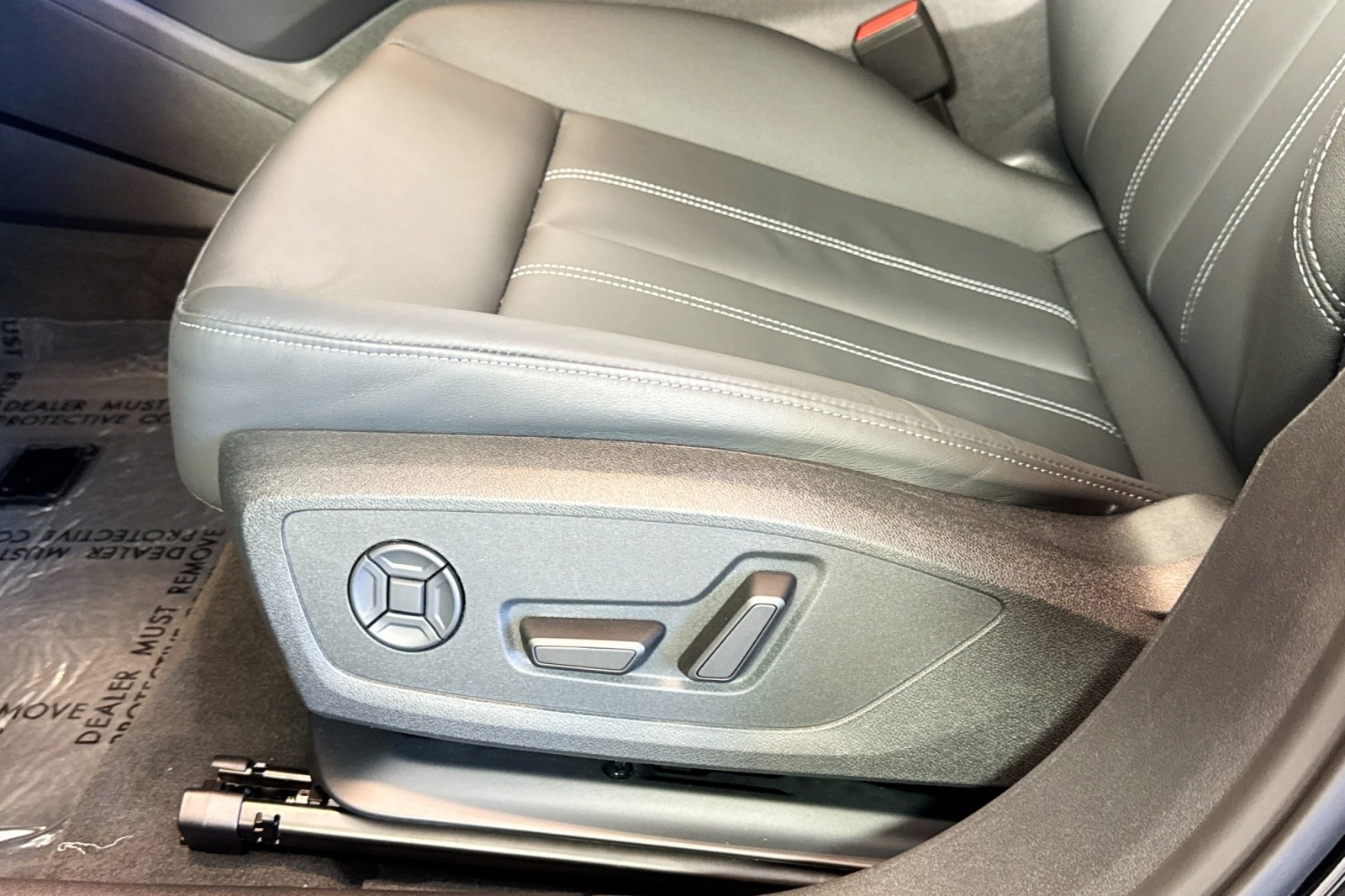 New 2025 Mythos Black Metallic Audi Premium Plus RWD image 16