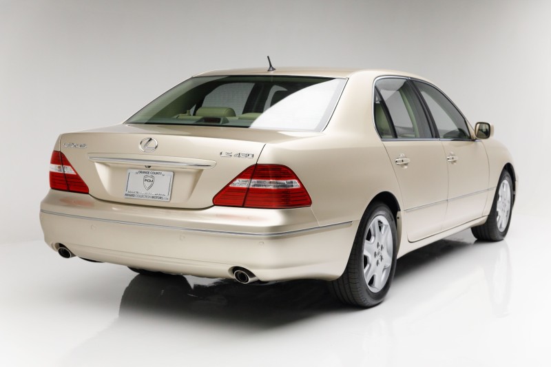 2004 Lexus LS 430  in , 