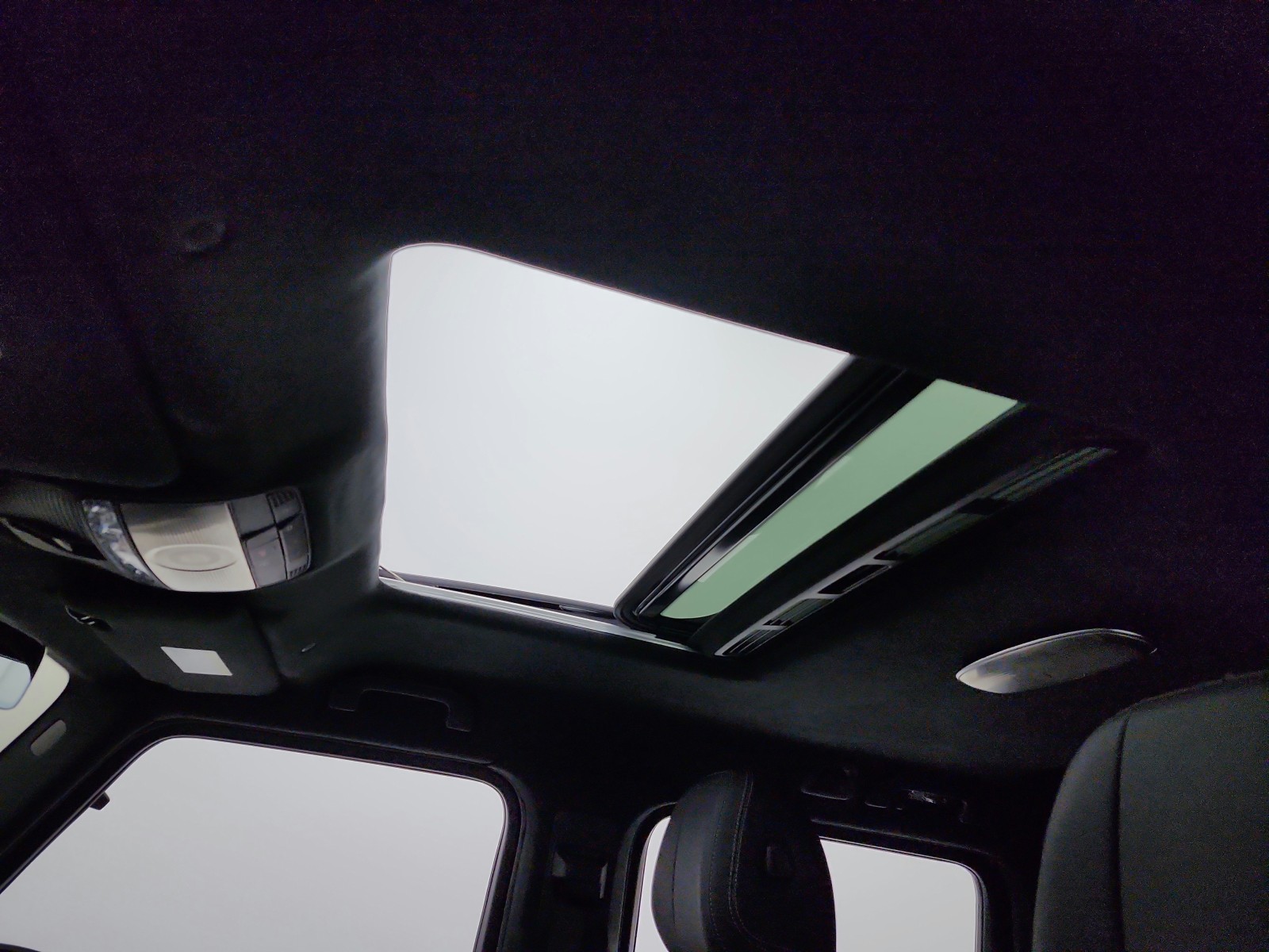 Used 2025 Obsidian Black Metallic Mercedes-Benz G 550 SUV image 11