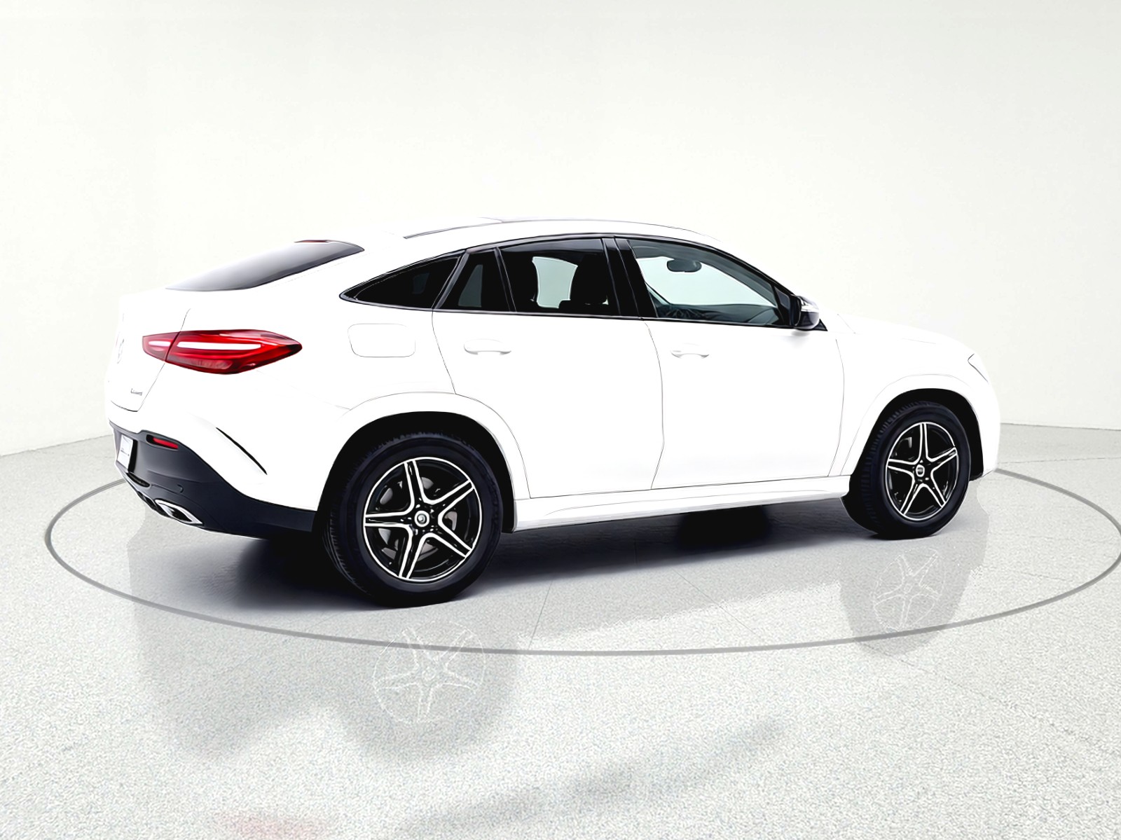 New 2026 Polar White Mercedes-Benz GLE 450 image 14