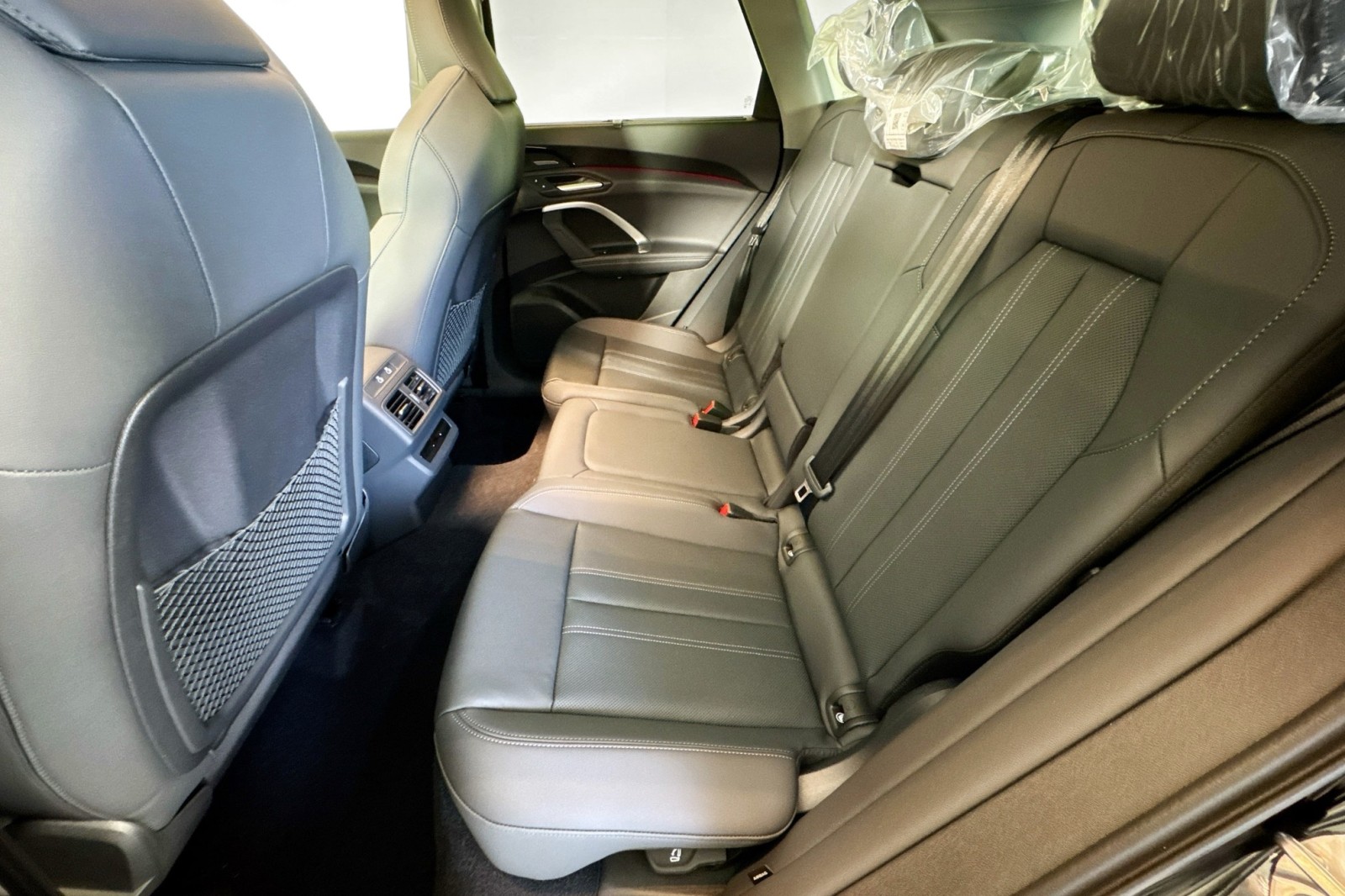 New 2025 Mythos Black Metallic Audi Premium Plus 2.0 TFSI quattro image 21