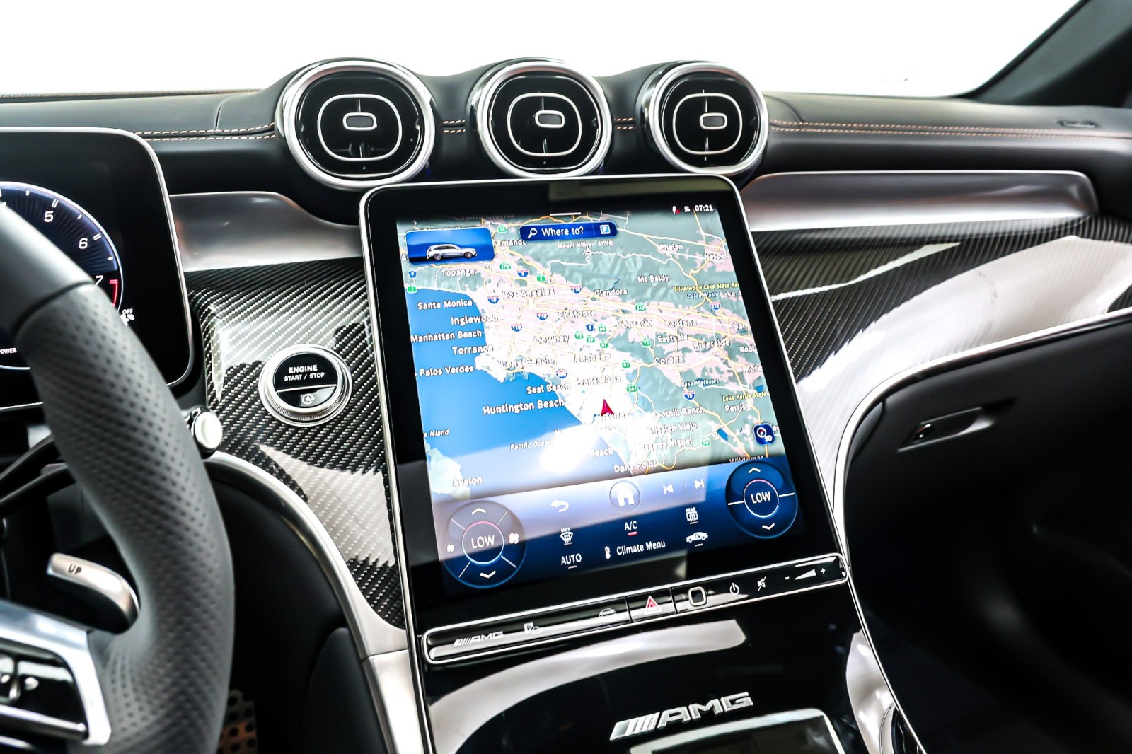 New 2026 Polar White Mercedes-Benz AMG® GLC 43 image 6