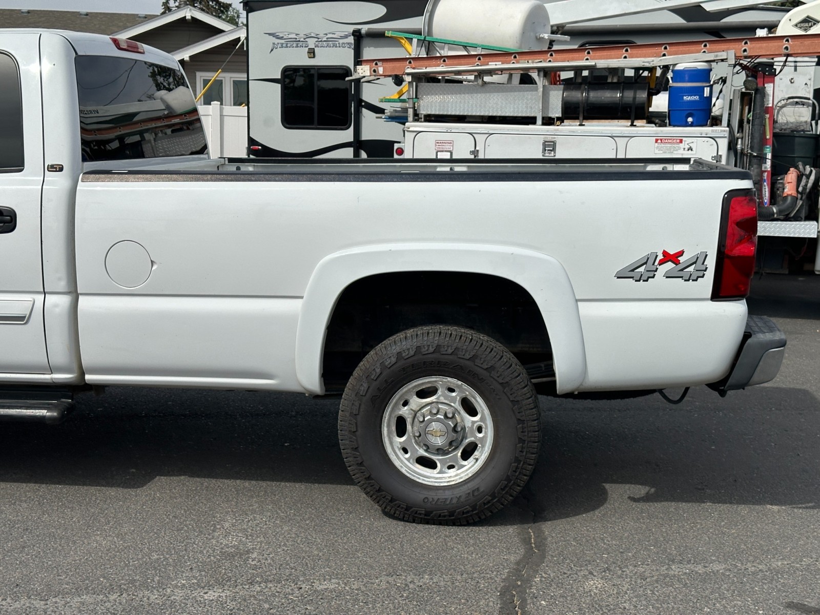 2003 Chevrolet Silverado 2500HD LT 11