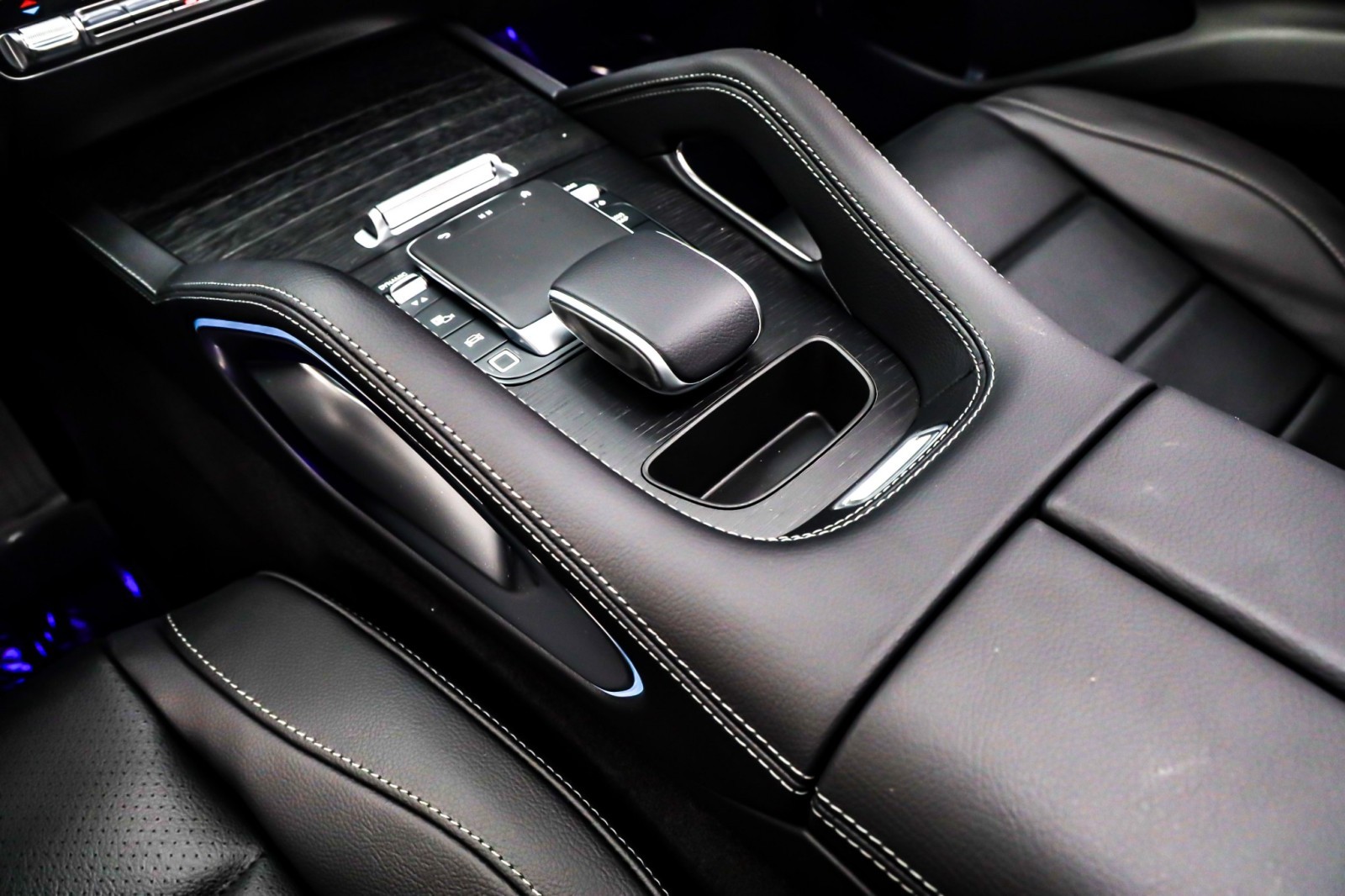 New 2026 Polar White Mercedes-Benz GLE 350 image 6