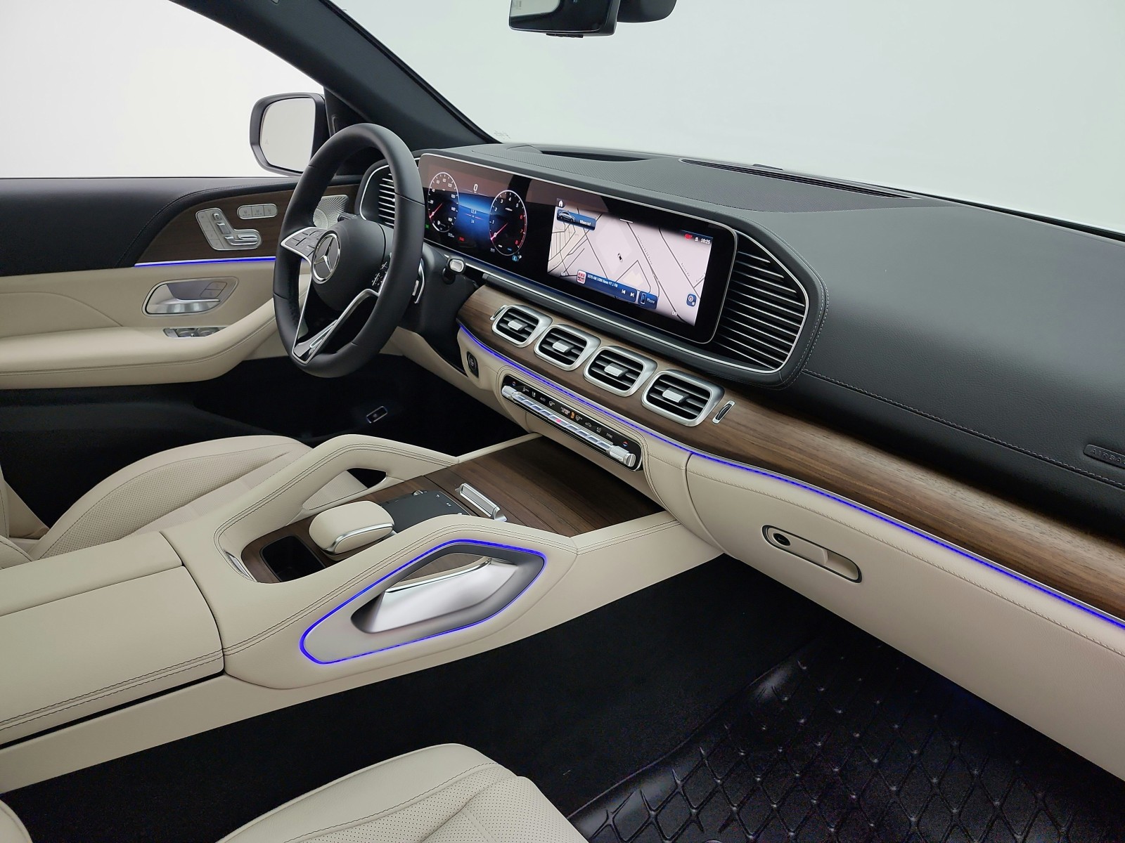 New 2026 MANUFAKTUR MOONLIGHT Mercedes-Benz GLE 450 image 14