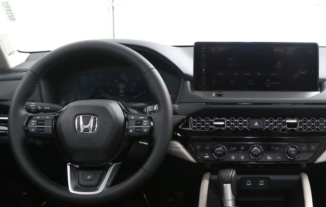 HondaAccord Hybrid29