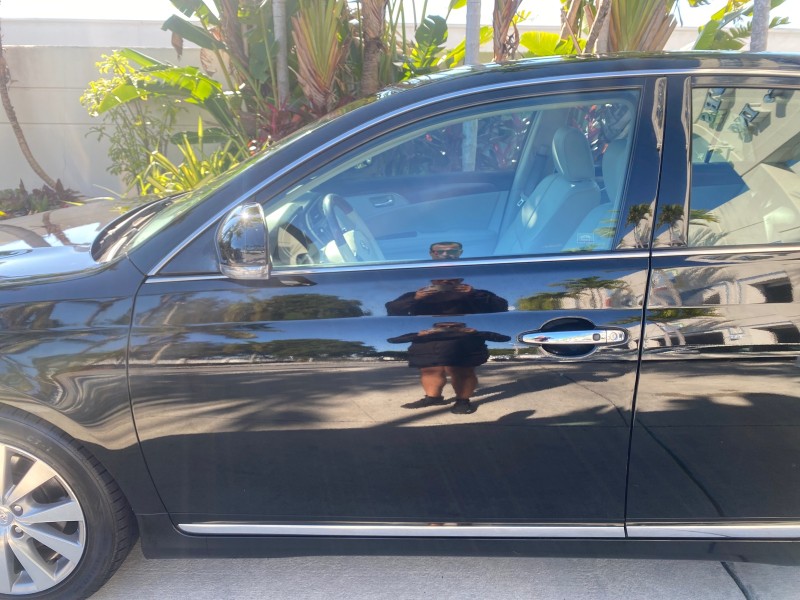 2011 Toyota Avalon Limited LOW MILES 80,879 in ,