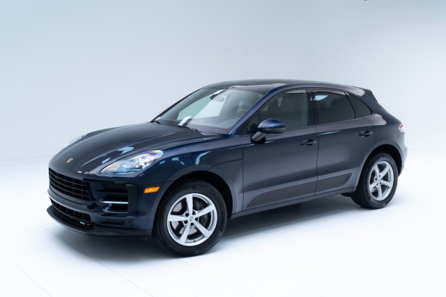 2021  Macan  in , 