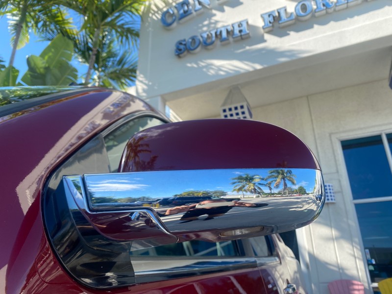 2007 Cadillac Escalade EXT LOW MILES 13,852 1 OWNER 4WD in , 