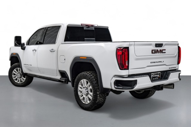 2020 GMC Sierra 2500HD Denali 8