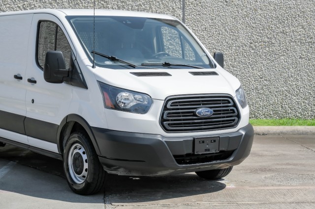 2019 Ford Transit Van  10