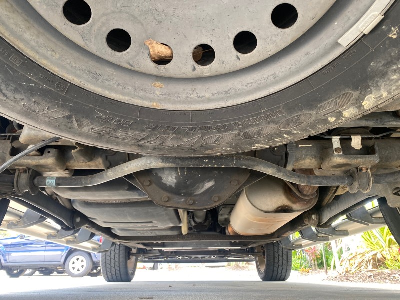 2013 Cadillac Escalade Luxury 1 OWNER LOW MILES 70,251 in ,