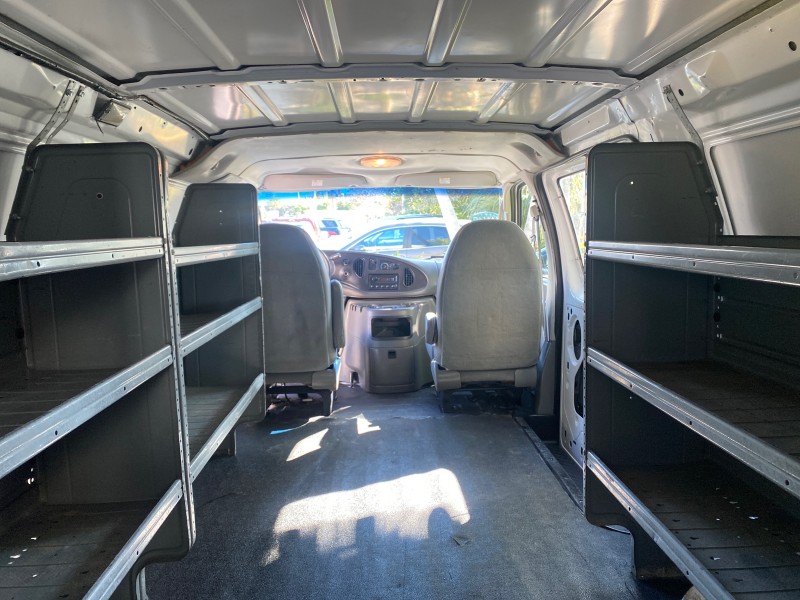 2003 Ford Econoline Cargo Van E 250 SUPER CARGO LOW MILES 67,419 in , 