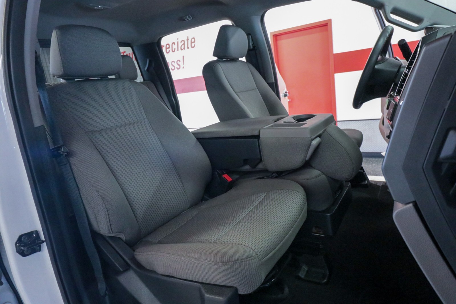 Used Car 2022 Ford Super Duty F-250 Srw  Xlt For Sale Under $50,000 In Austin, Texas