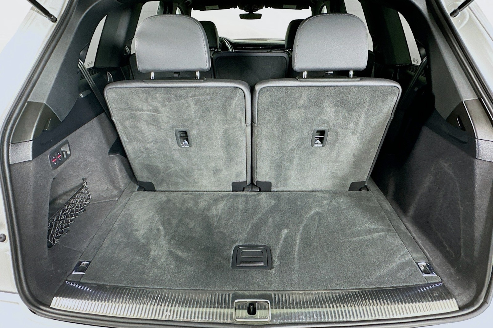 Used 2023 Carrara White Audi Premium Plus image 23