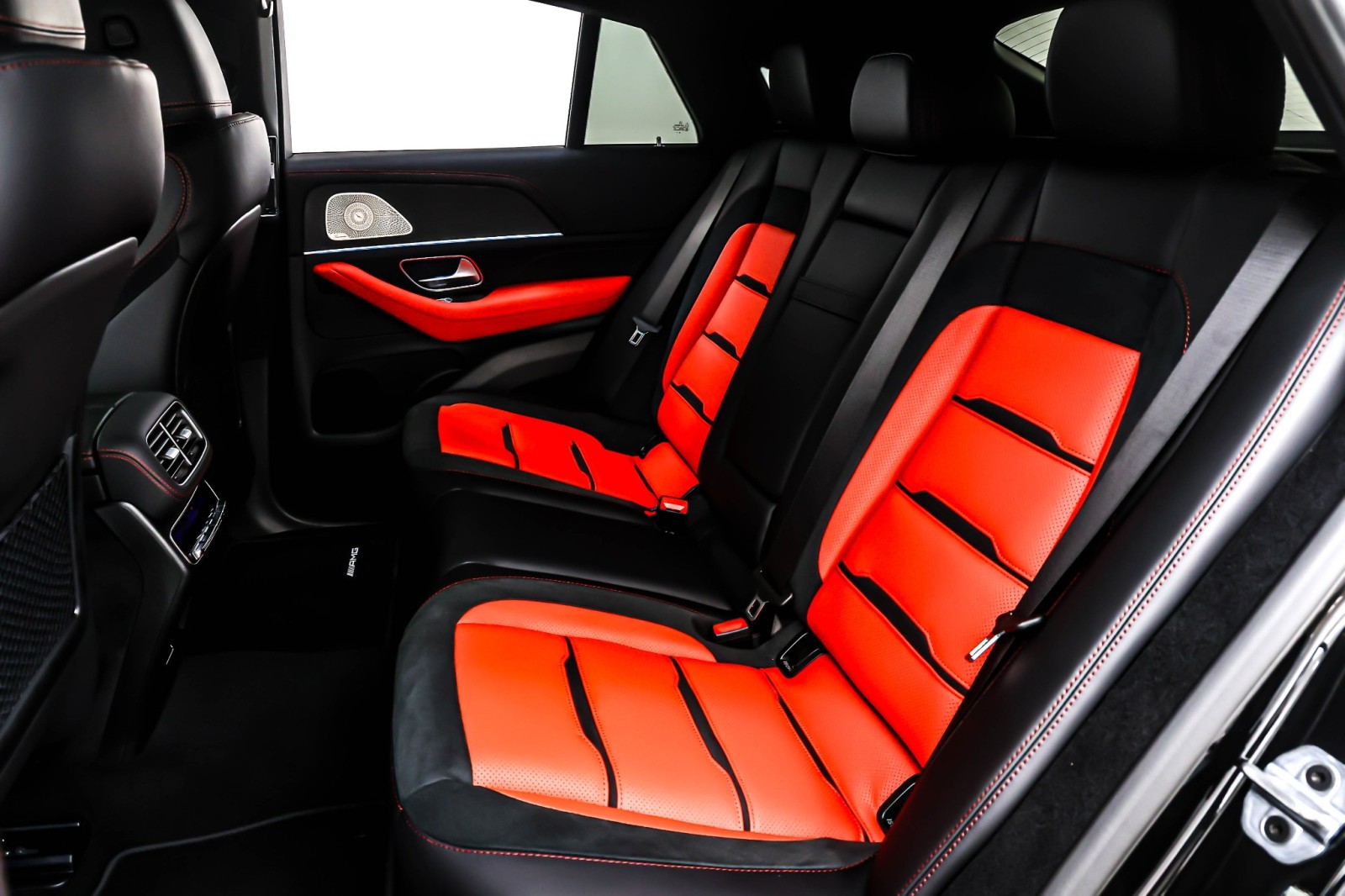 New 2026 Obsidian Black Metallic Mercedes-Benz AMG® GLE 53 image 8