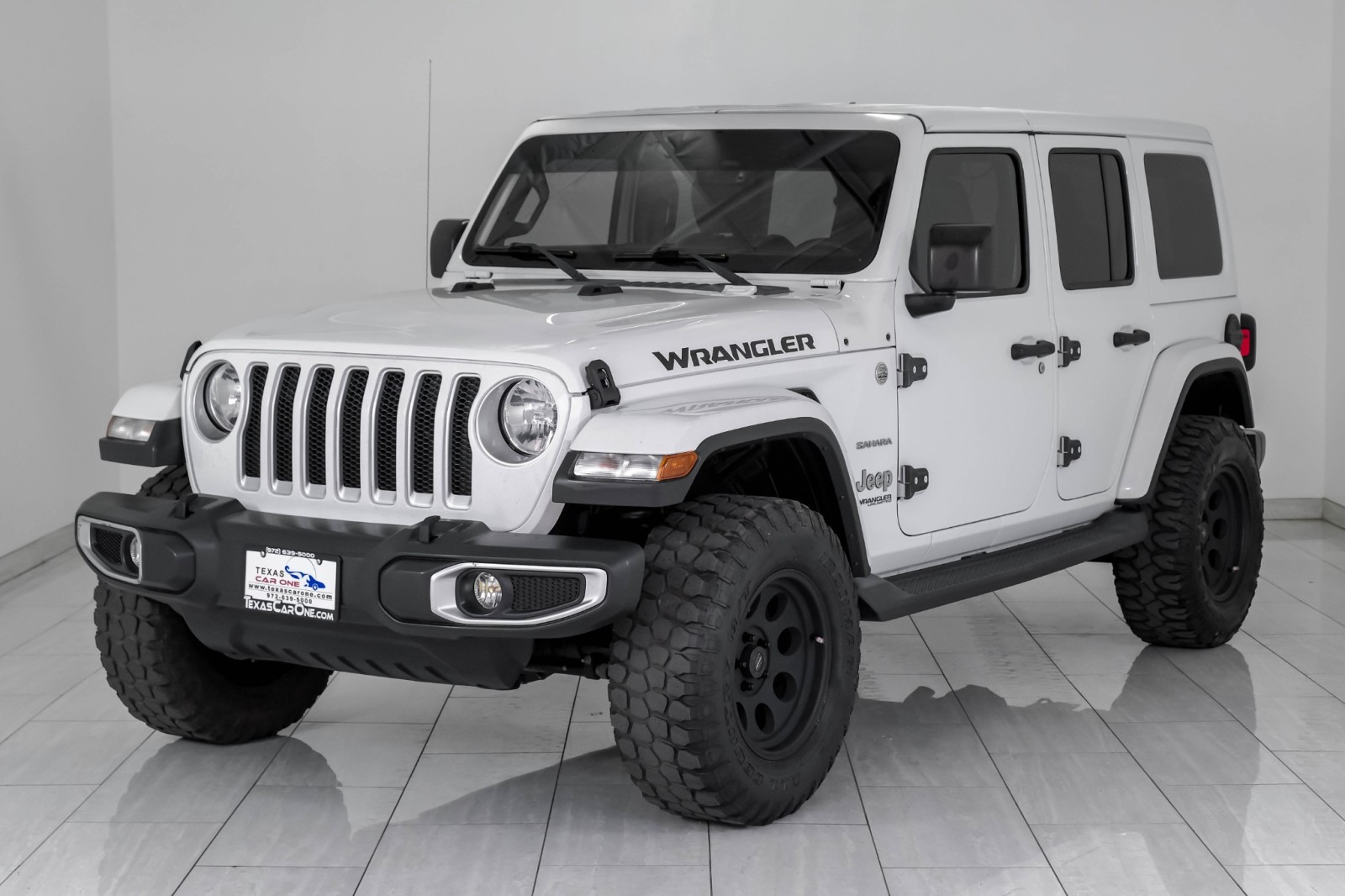 2018 Jeep Wrangler UNLIMITED SAHARA 4WD AUTOMATIC HARD TOP CONVERTIBL 4