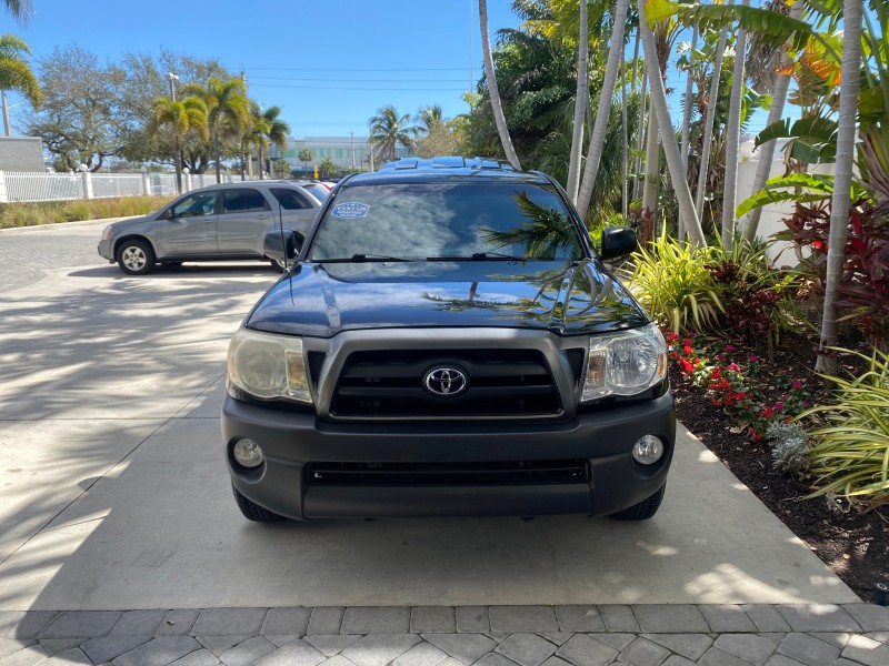 2007 Toyota Tacoma 4 DR CAMPER TOP LOW MILES 52,954 in , 
