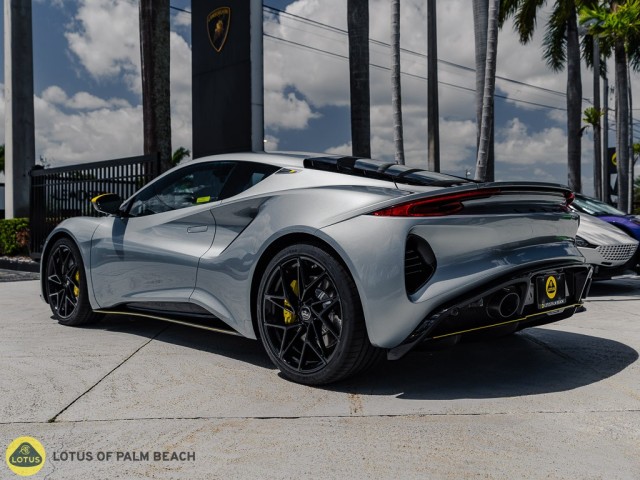 Lotus Emira