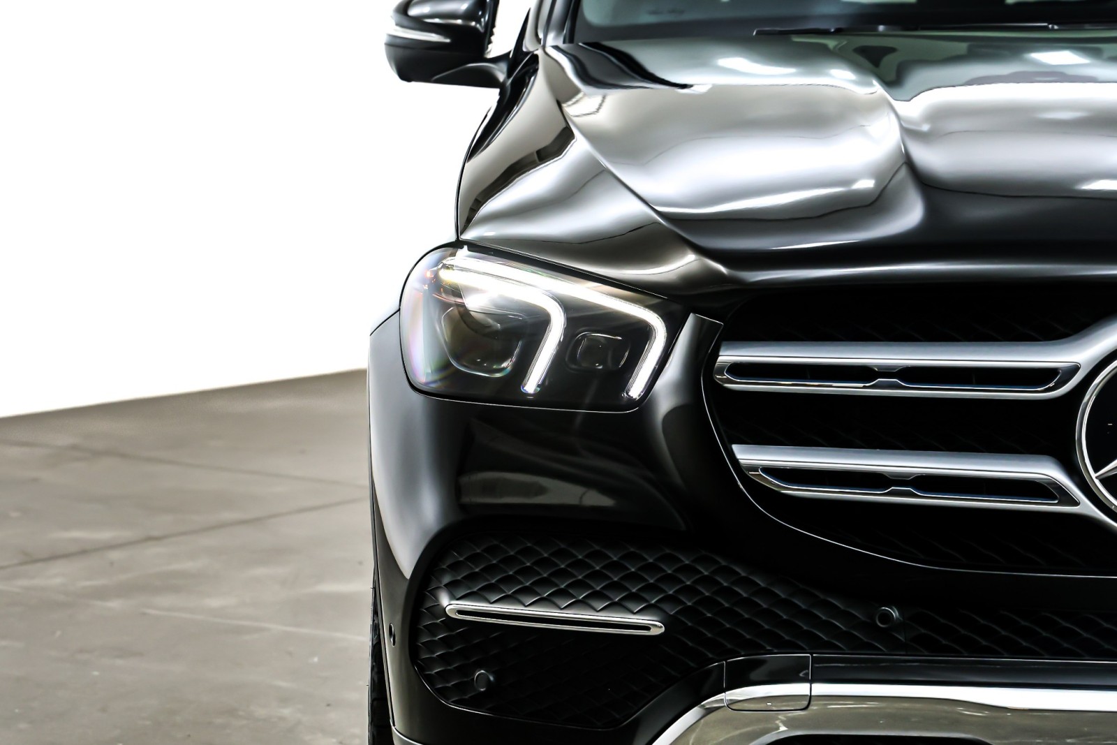 Certified Used 2023 Black Mercedes-Benz GLE 350 SUV image 16