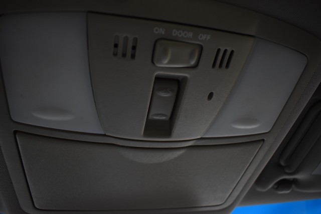 2015 INFINITI Q40 Navigation Plus Pkg Moonroof Bose Sound Bluetooth  23