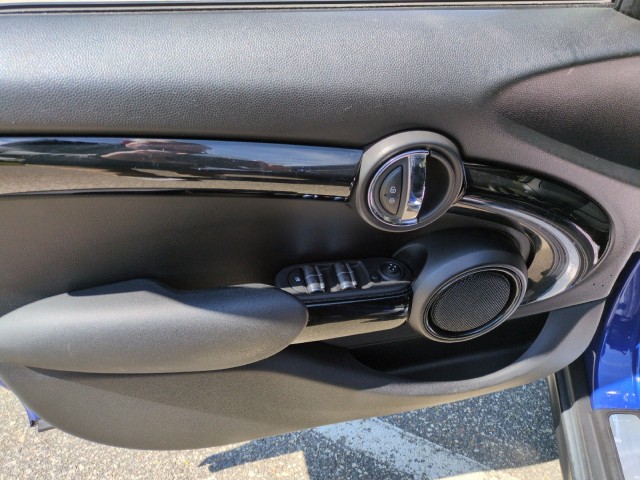MINIHardtop 4 Door15