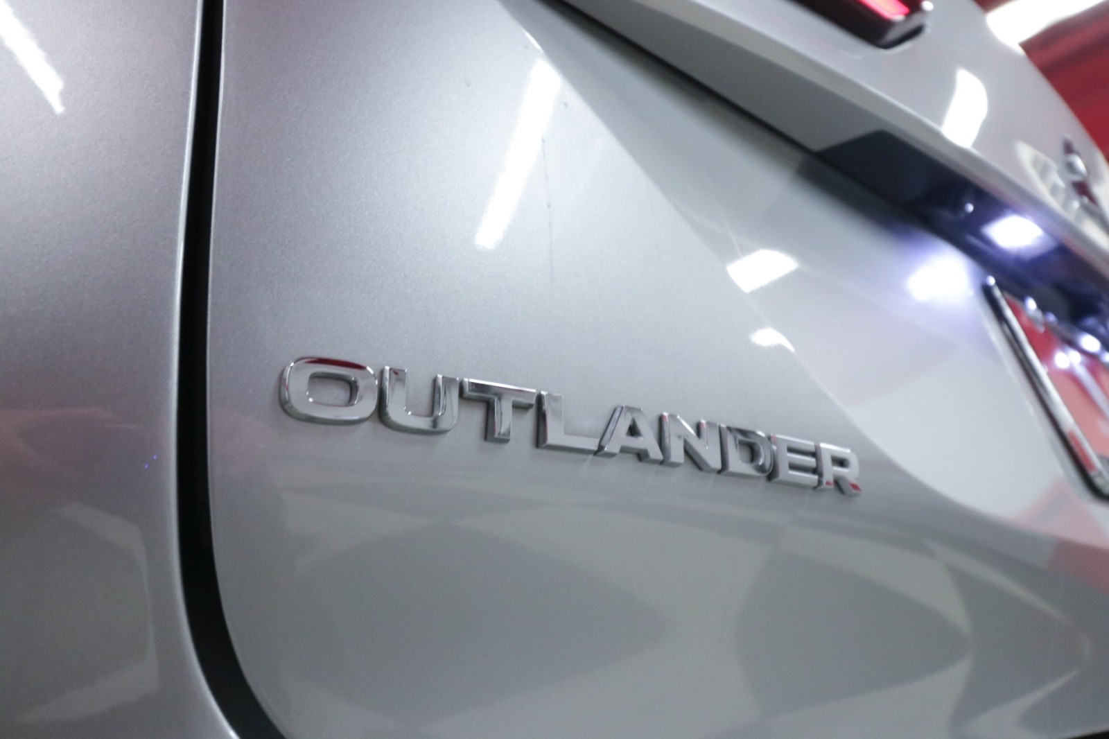 Used Car 2024 Mitsubishi Outlander  Se For Sale Under $25,000 In Austin, Texas