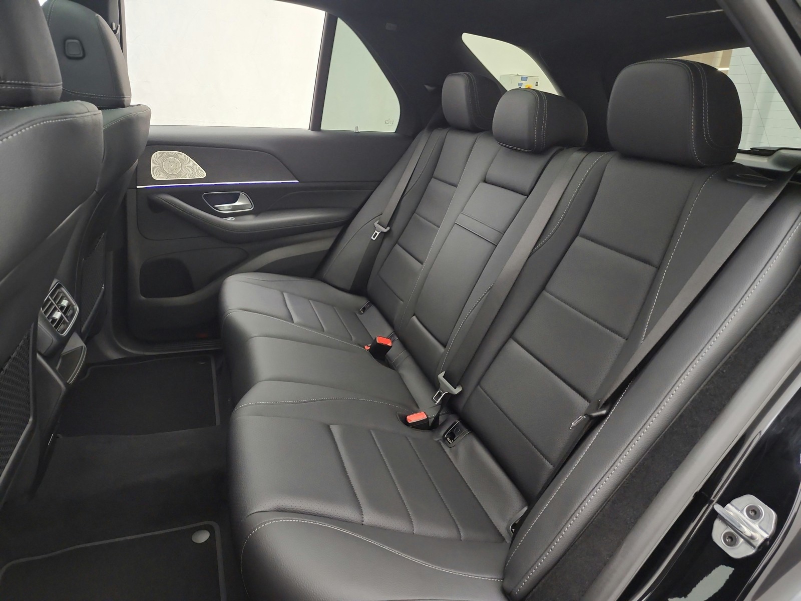 New 2026 Black Mercedes-Benz GLE 350 image 11