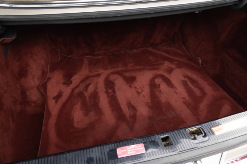 1985 Mercedes-Benz 500 SEC 500 SEC in , 