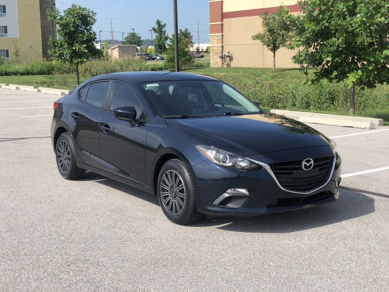 2015 Mazda Mazda3 i Sport in CHESTERFIELD, Missouri
