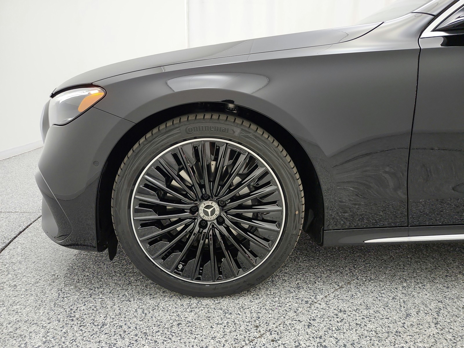 New 2027 Black Mercedes-Benz E 350 RWD Sedan image 13