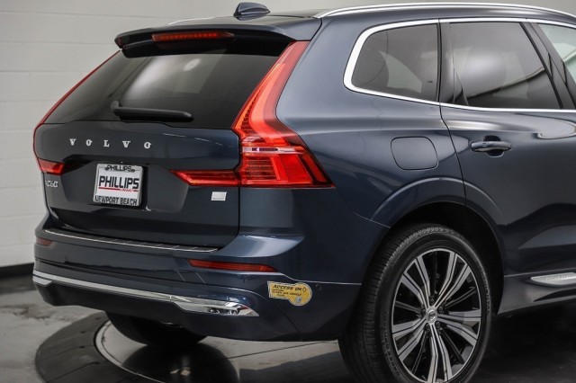 2022 Volvo XC60 Recharge Plug-In Hybrid Inscription 11