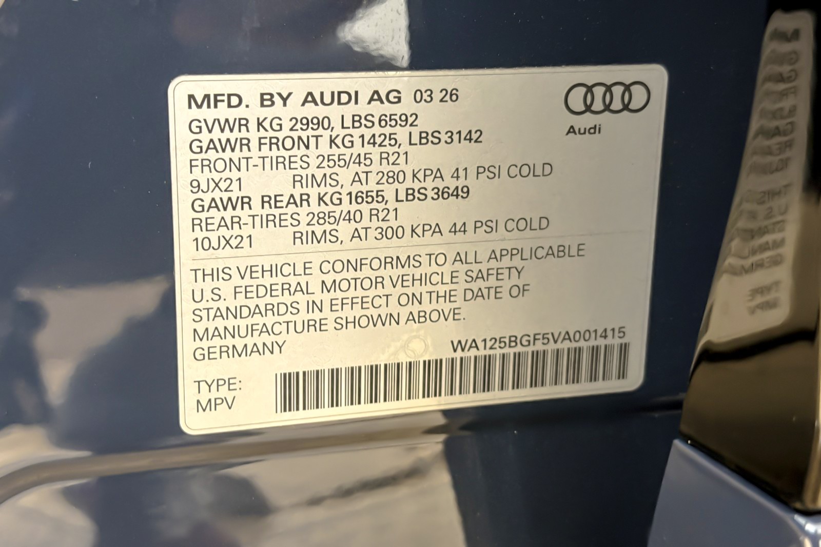 New 2027 Plasma Blue Metallic Audi Premium Plus quattro image 28