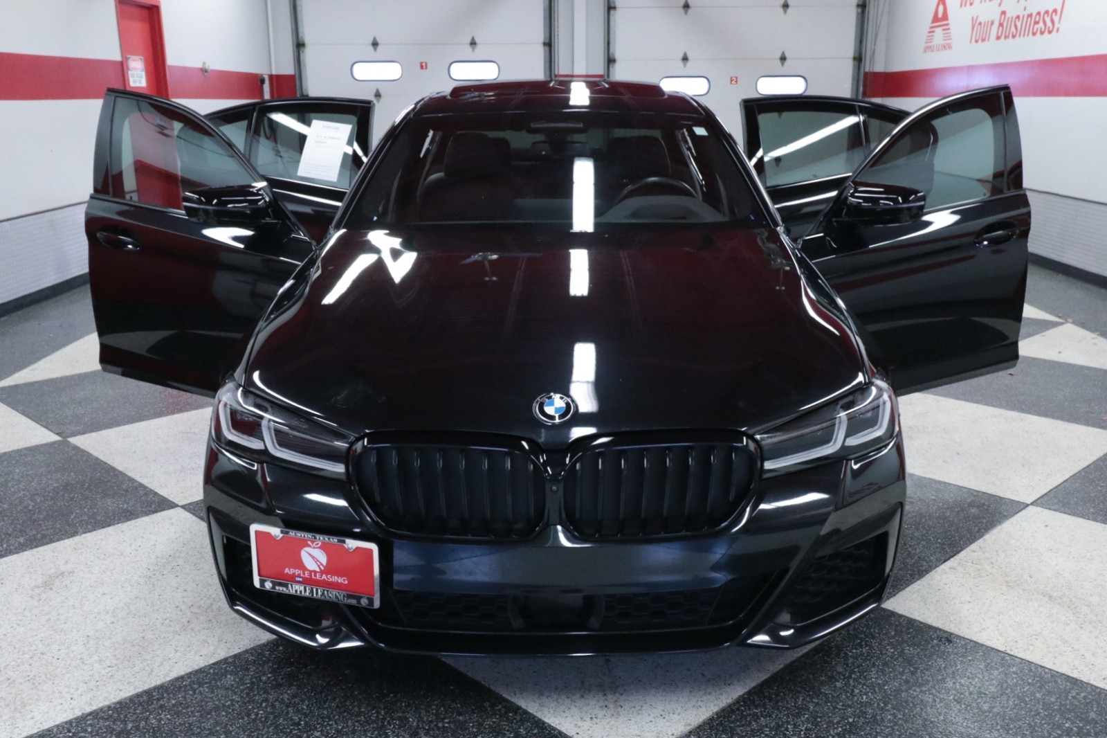 Used Car 2022 Bmw 5 Series  M550i Xdrive For Sale Under $60,000 In Austin, Texas