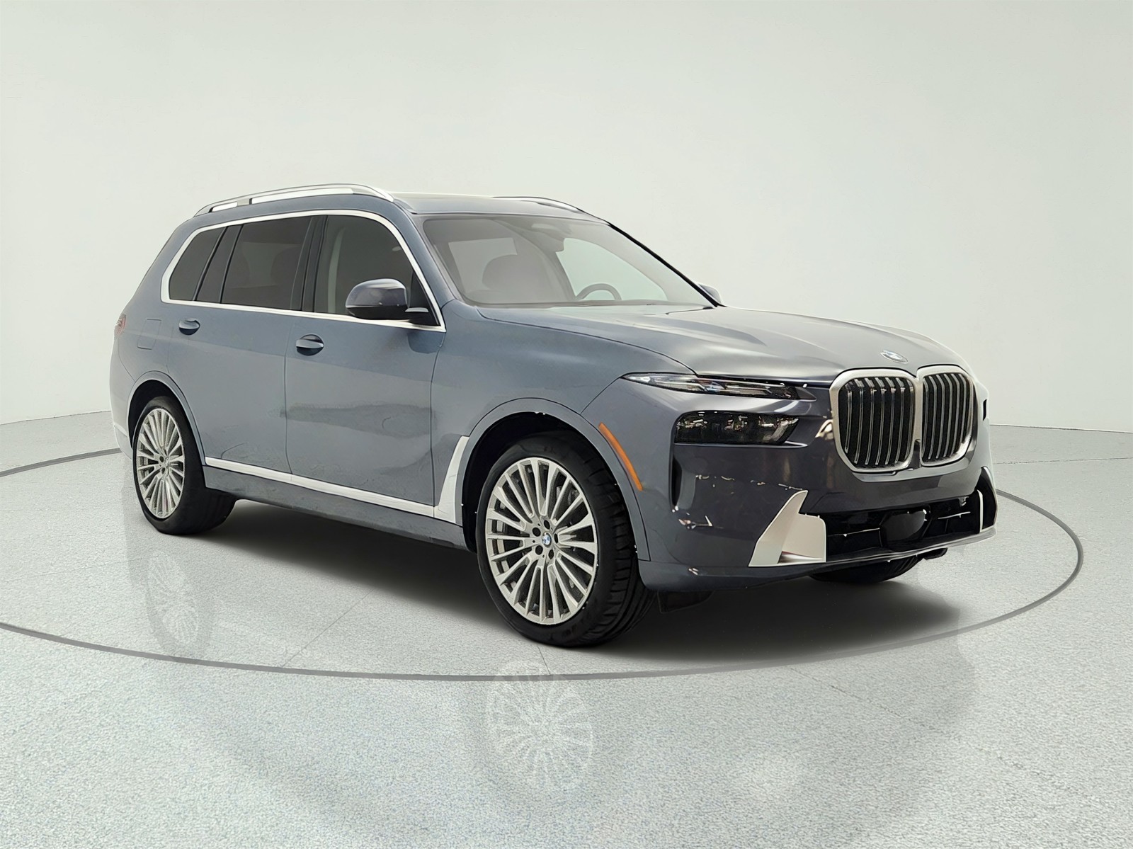 Used 2024 Sparkling Copper Metallic BMW xDrive40i Sports Activity Vehicle image 3