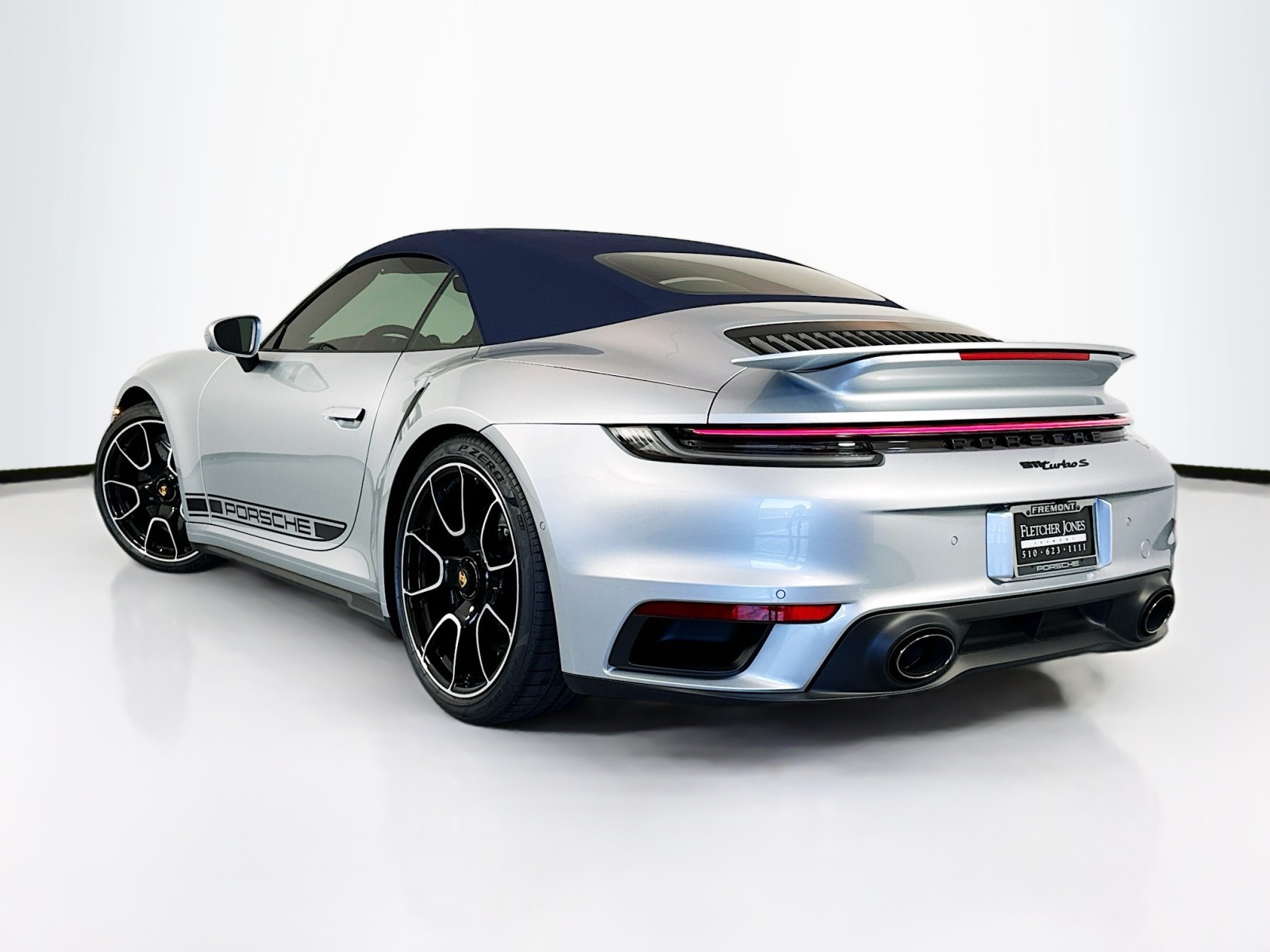 2022 Porsche 911 Turbo S 7