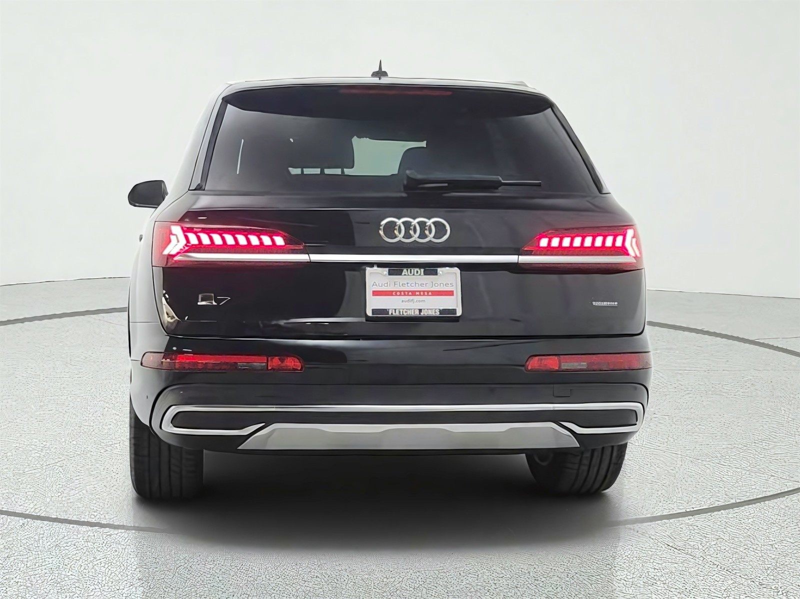 Used 2023 Mythos Black Metallic Audi Premium image 6