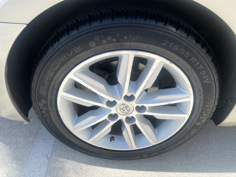 2013 Toyota Avalon XLE Premium LOW MILES 56,196 in , 