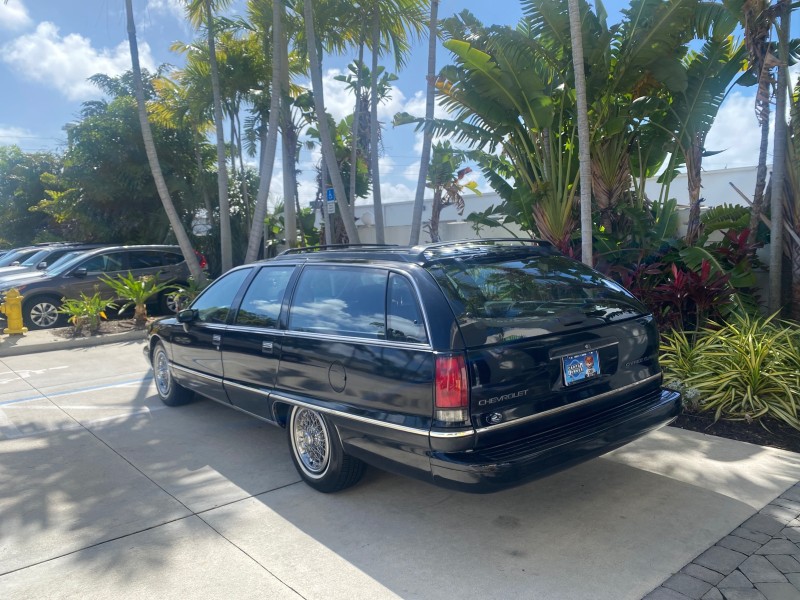 1993 Chevrolet Caprice Classic STATON WAGON 1 OWNER in , 