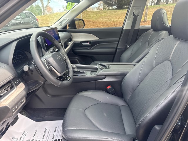 ToyotaGrand Highlander10