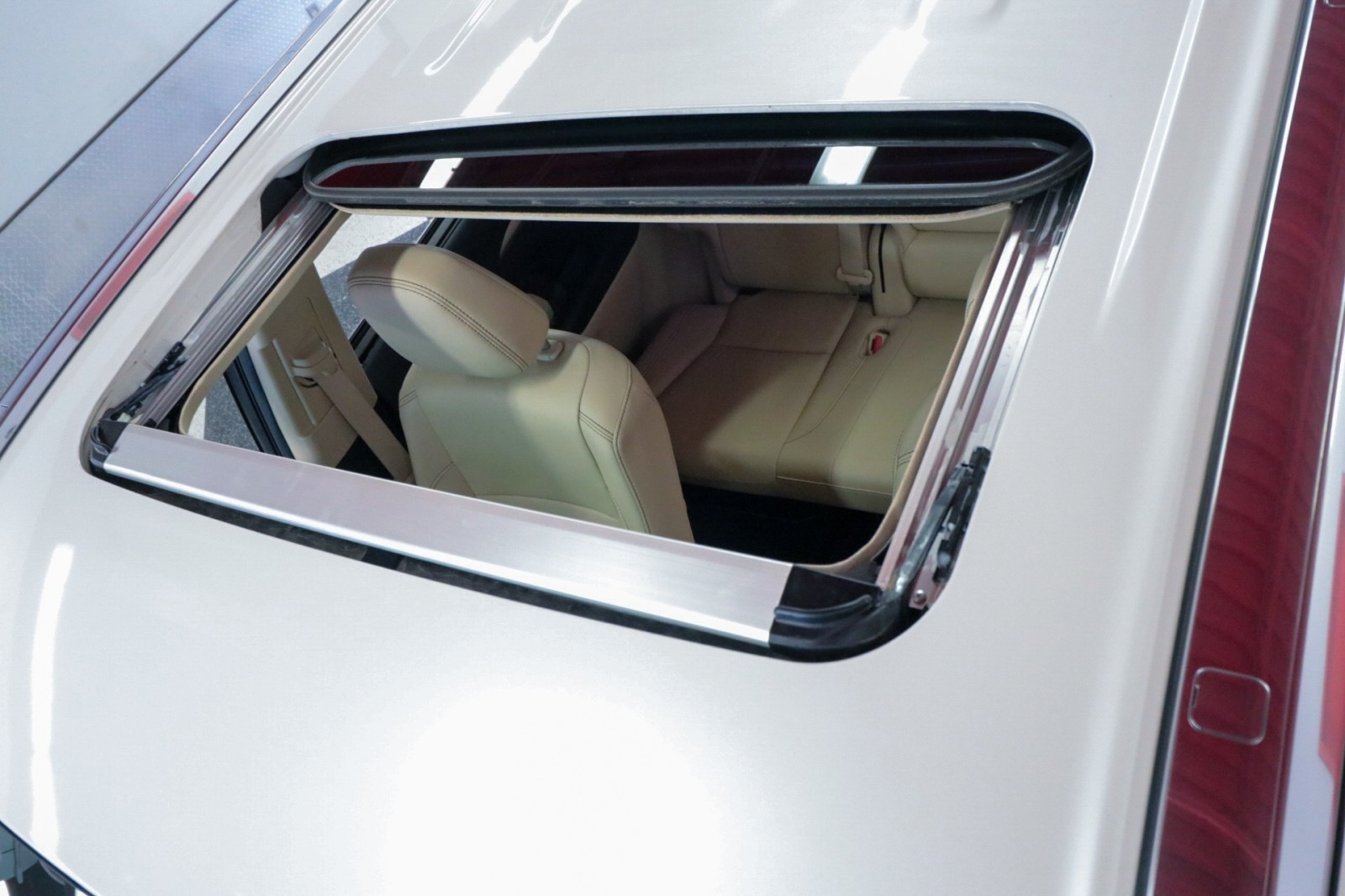 Used Car 2019 Toyota Highlander  Xle For Sale Under $30,000 In Austin, Texas