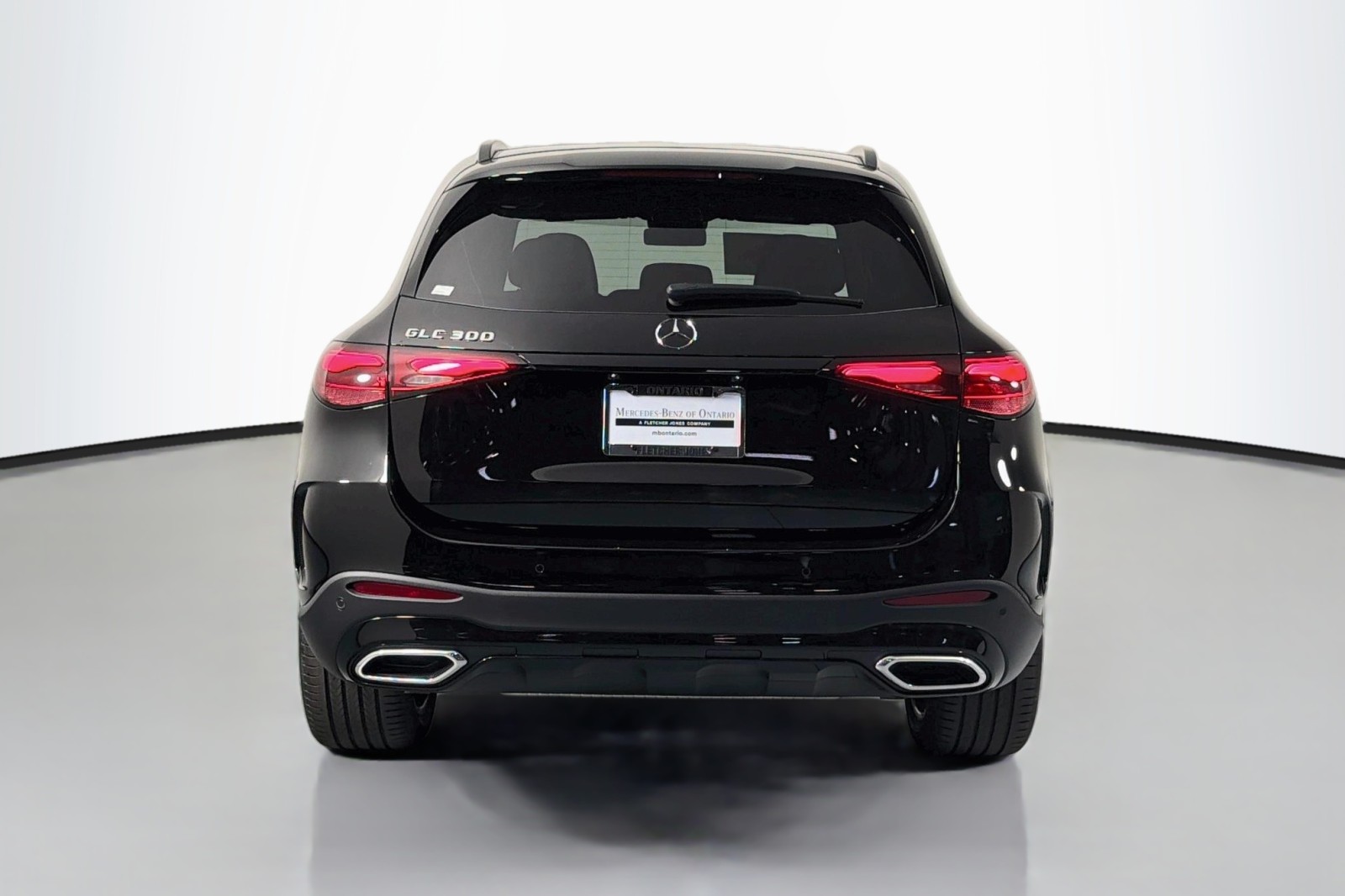 New 2026 Black Mercedes-Benz GLC 300 SUV image 3