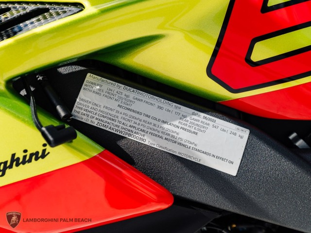 Ducati STREETFIGHTER