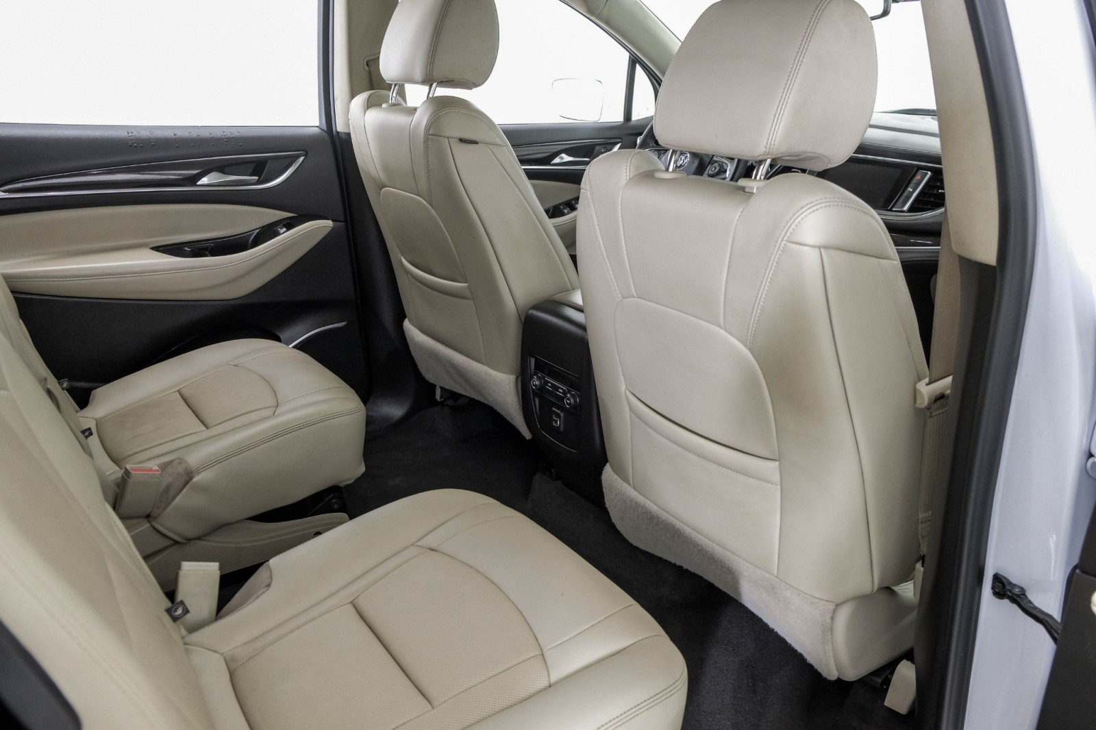 2020 Buick Enclave ESSENCE BLIND SPOT ASSIST LEATHER HEATED SEATS REA 39